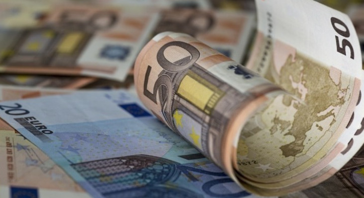 Χρηματικοοικονικες ενημερωσεις Ελλαδας